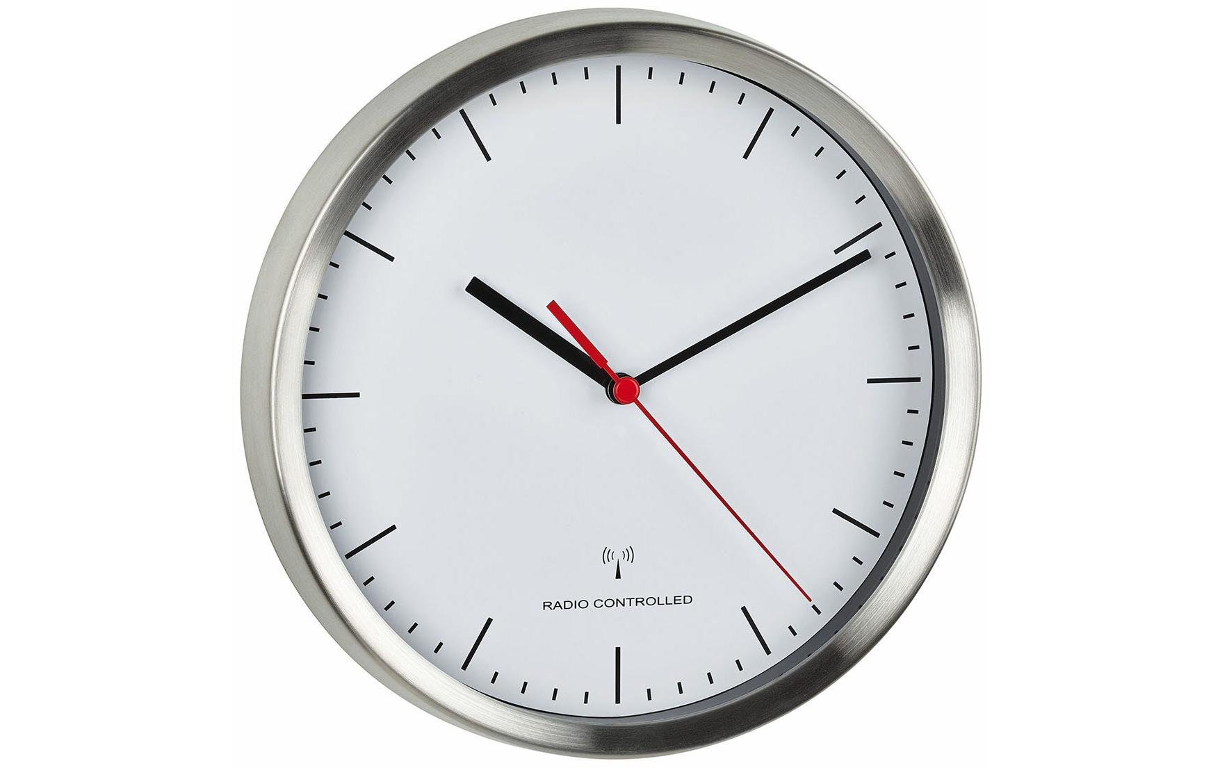 TFA Funk-Wanduhr ohne Batterie