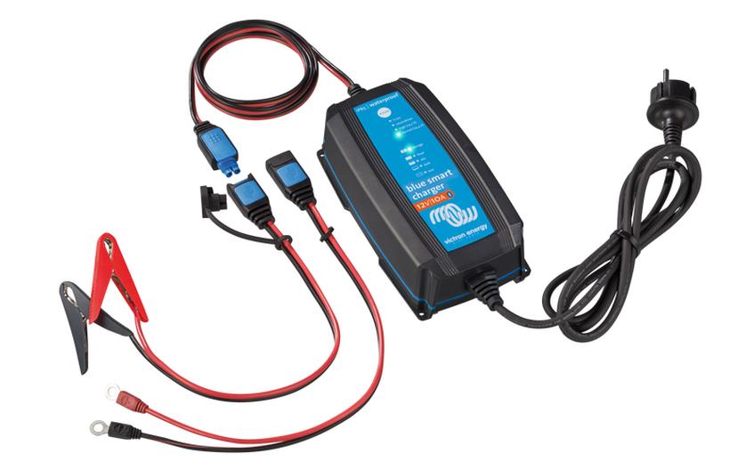 Victron Ladegerät 12/10 IP65, smart, BPC121031034R