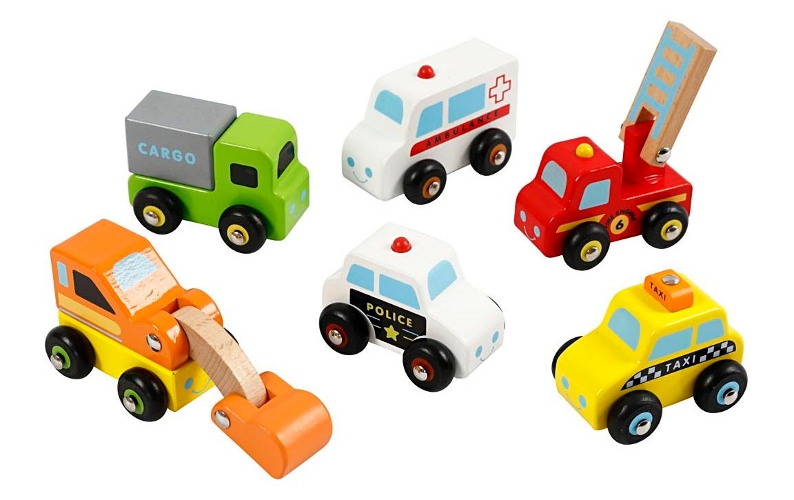 Mini-Autos aus Holz