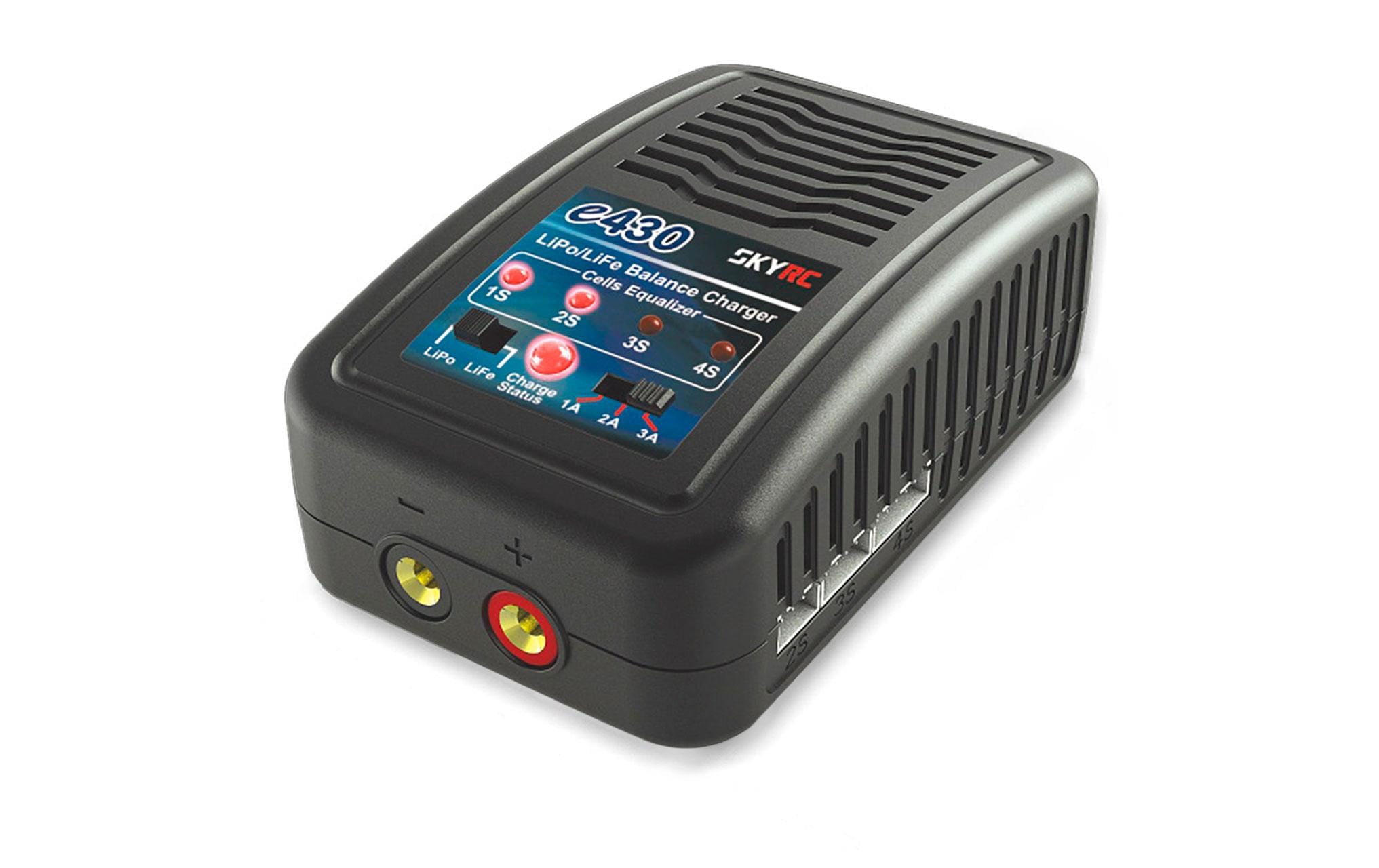 SkyRC E430 AC 1-6 LiPo 30W AC Ladegerät