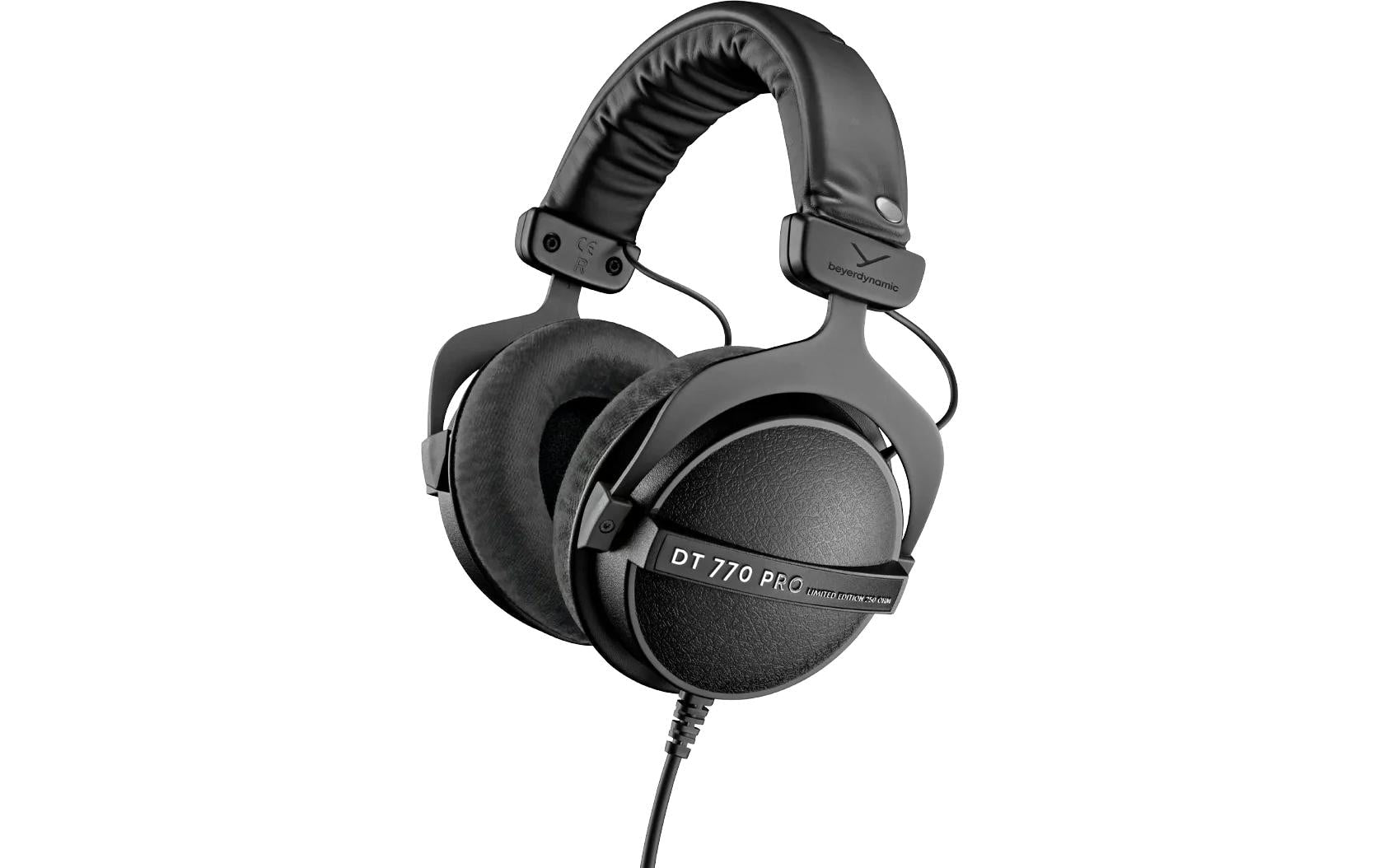 Beyerdynamic DT 770 Pro (250 Ohm) Black Geschlossener Studiokopfhörer, schwarz