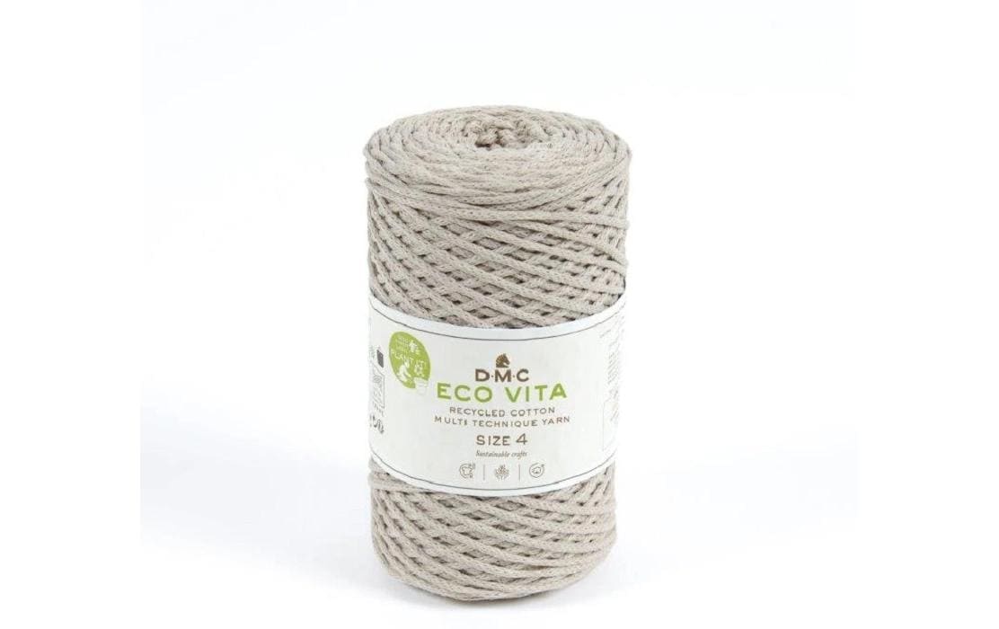 DMC Nova Vita 4 sandbeige 250g 200 m, 80% CO, 20% PES