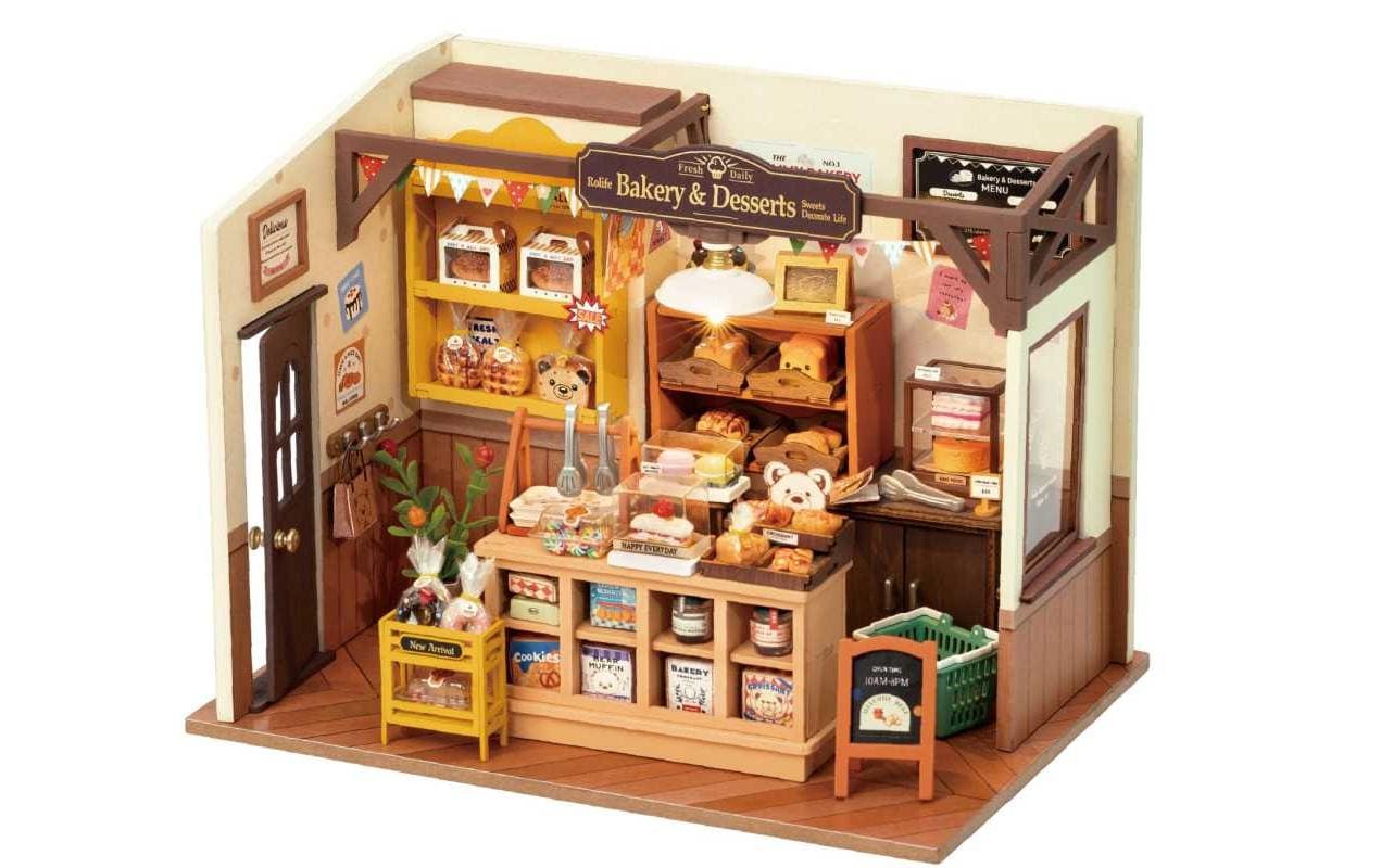RoboTime Beckas Baking House Holzbausatz, inklusive LEDs