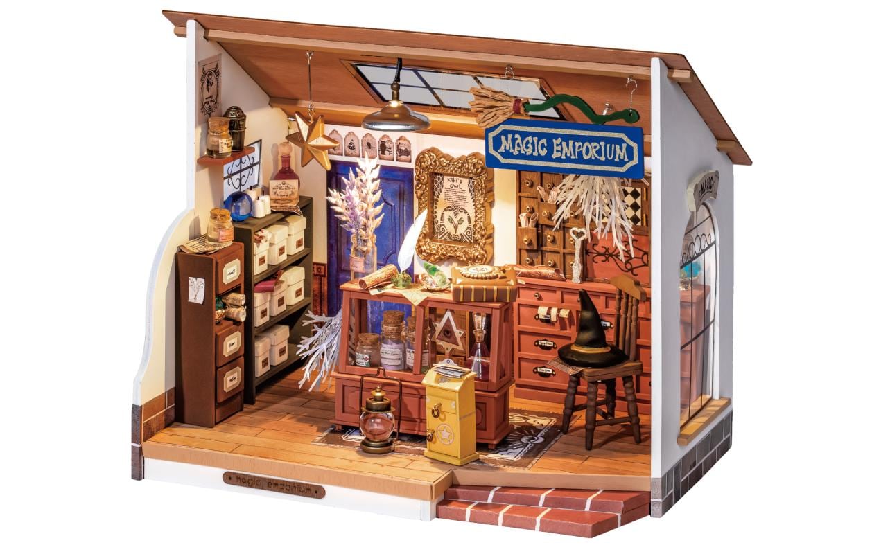 RoboTime Magic Emporium Holzbausatz, inklusive LEDs