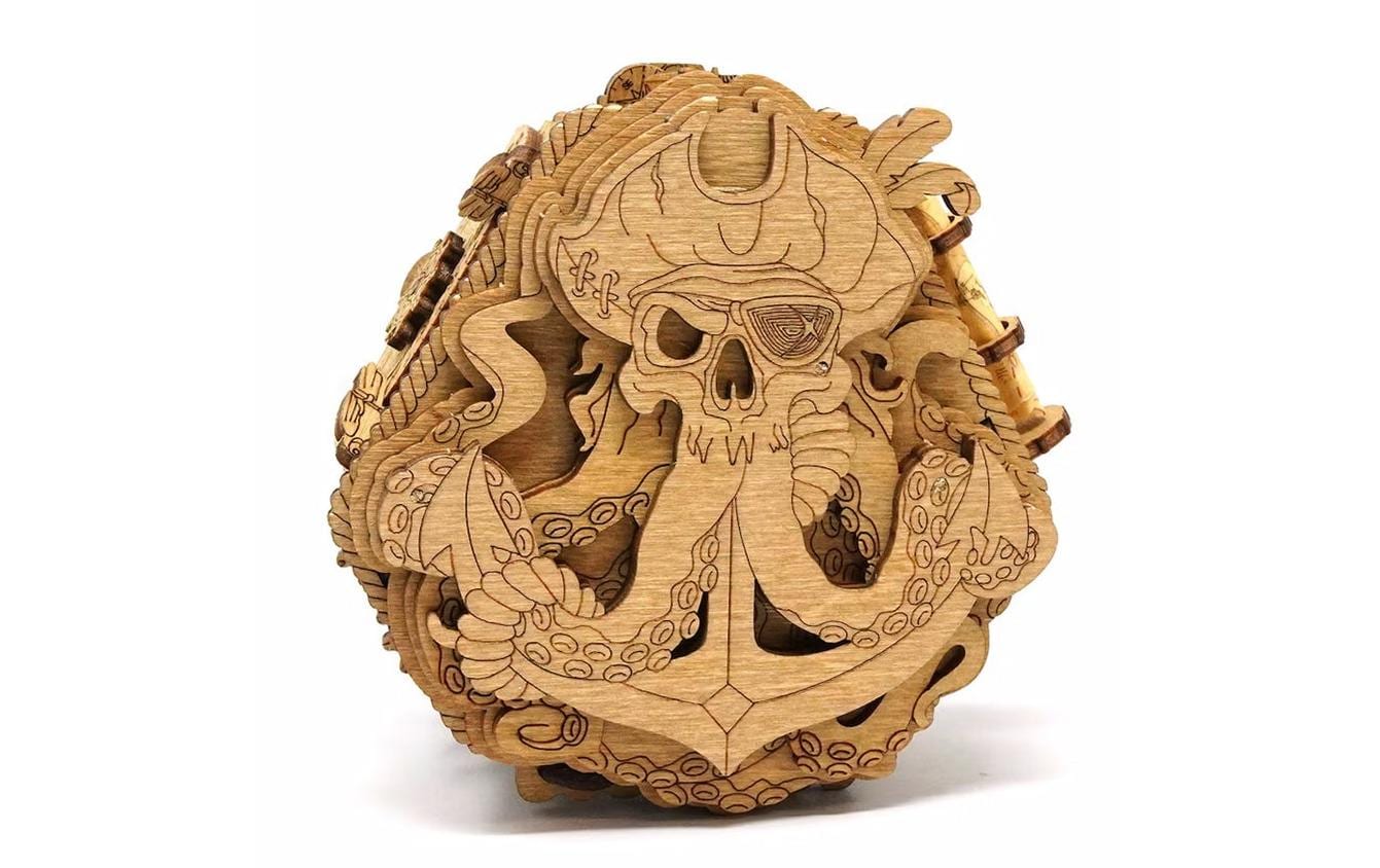 Black Beard Compass ab 14 Jahren, ca. 120 Minuten