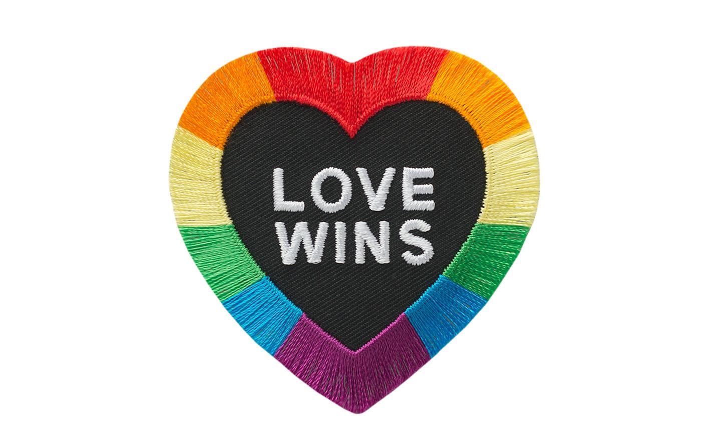 Monoquick Aufbügelbild Midi Love Wins, 6.4 x 6. 3 cm