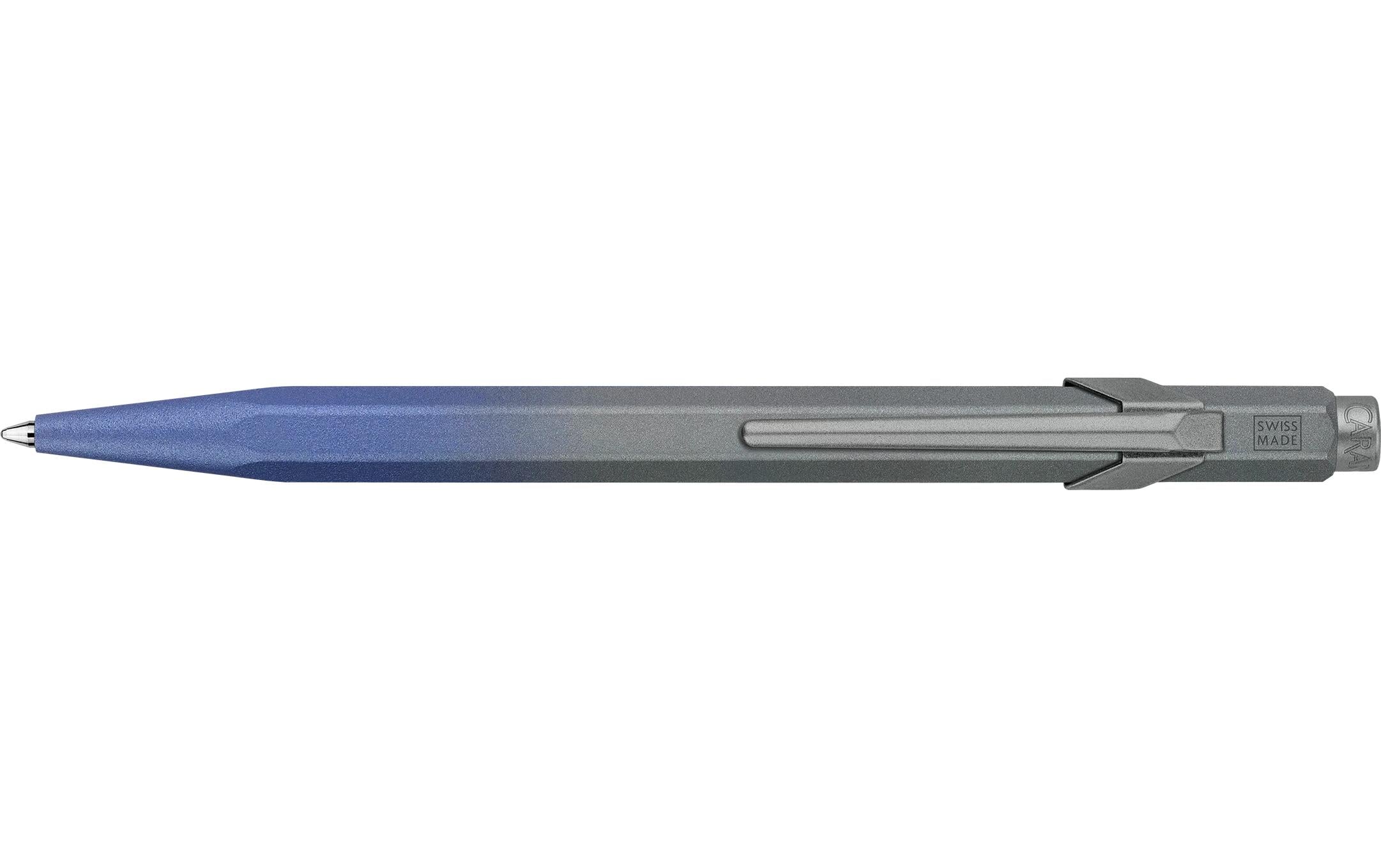 Caran d'Ache Kugelschreiber 849 Claim your Style 5 Sturmblau