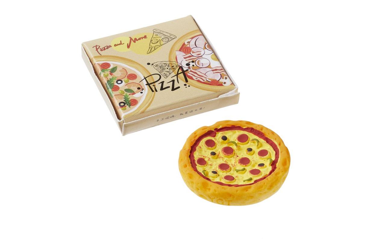 Hobbyfun Pizza im Karton ca. 3.3 cm / 2.9 cm