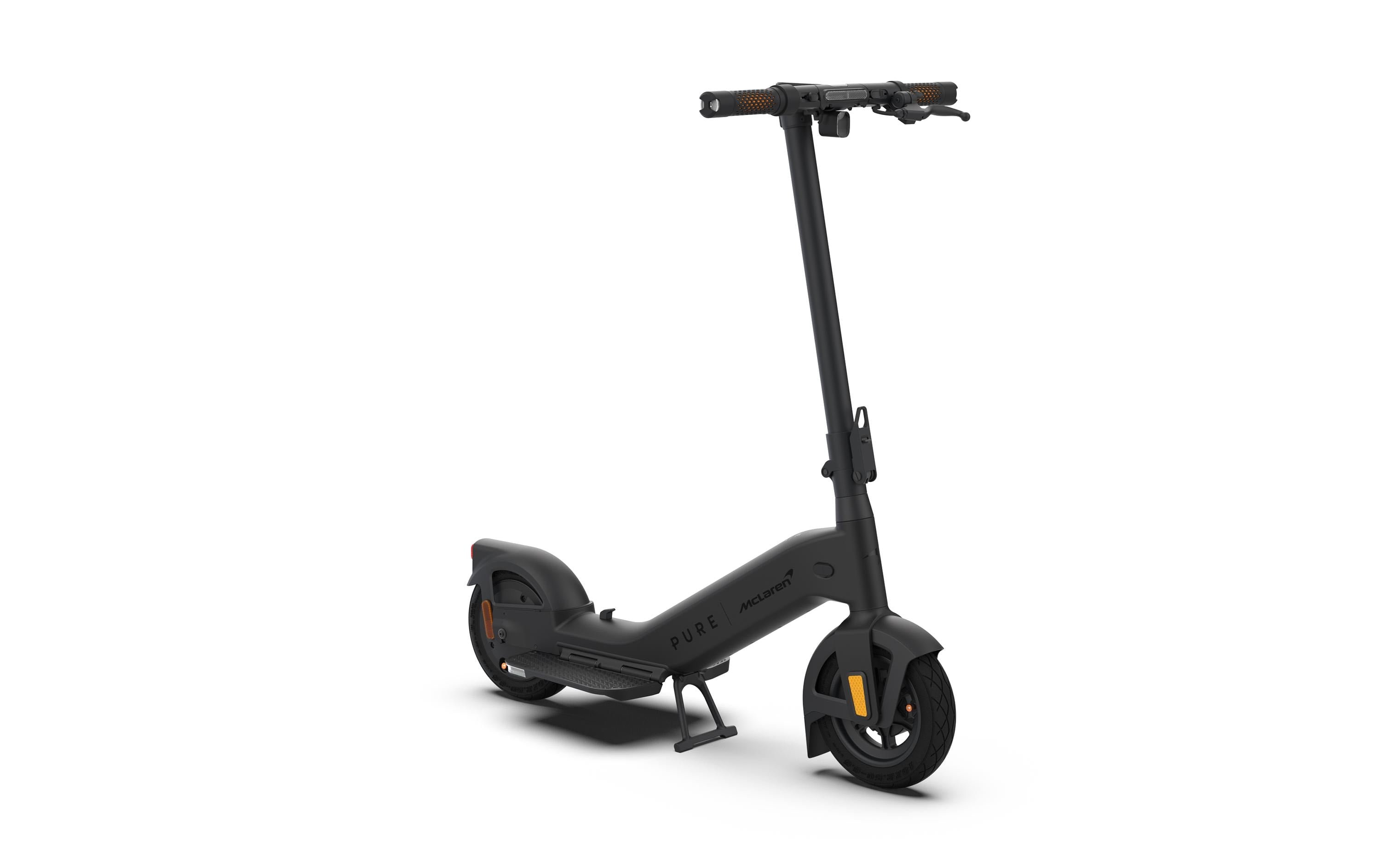 Pure x McLaren, schwarz mit Strassenzulassung