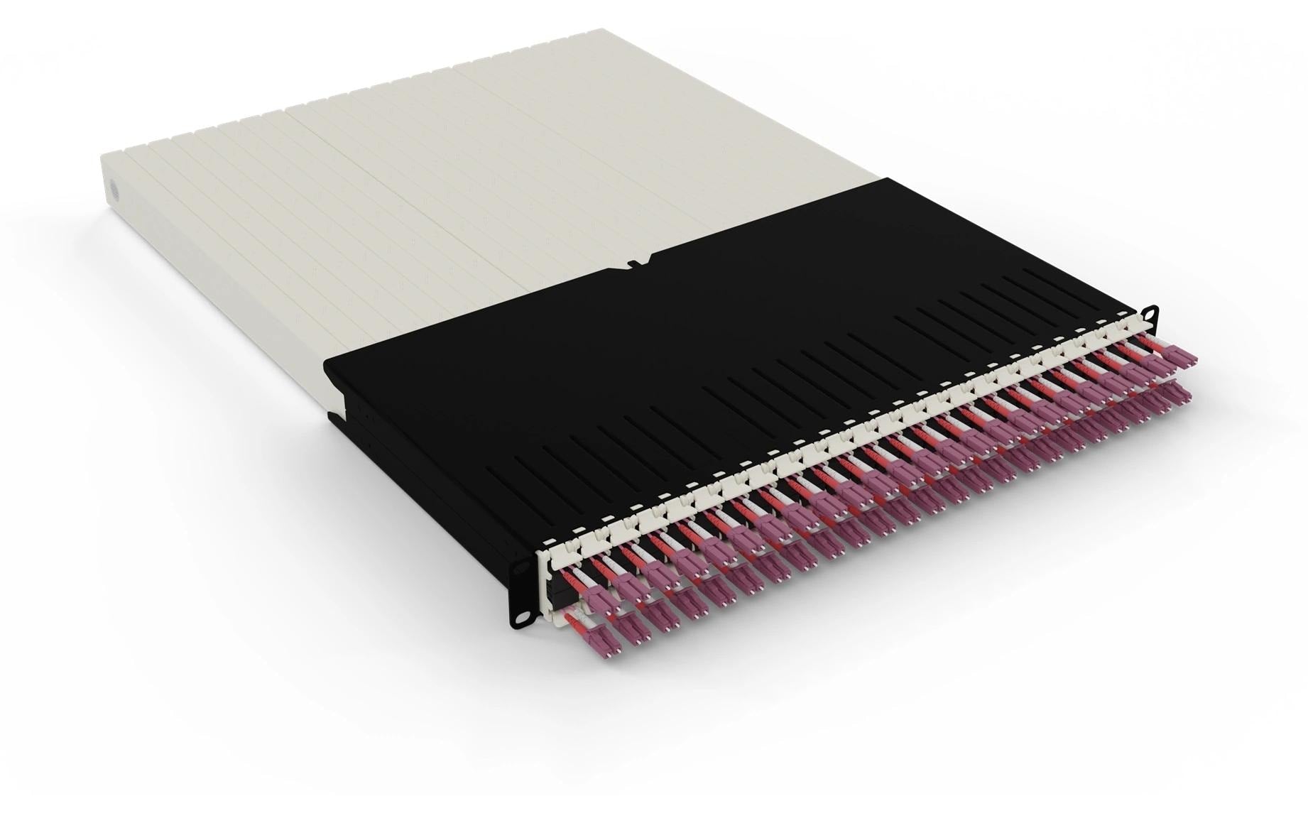 Patchbox One 19", Multimode OM4, LC-LC inkl. 24 Kassetten mit 1.8m LWL Patchkabel