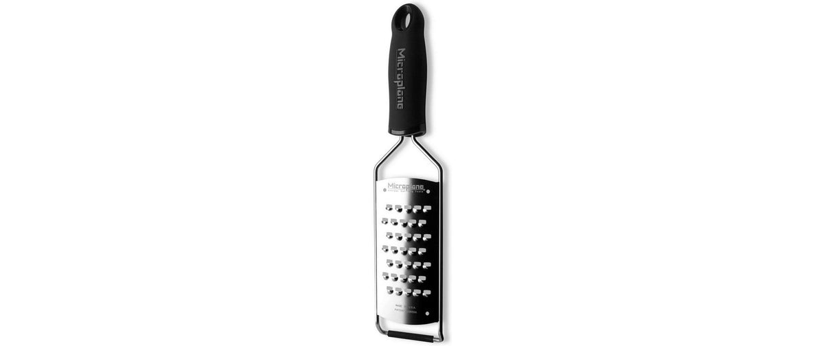Microplane Gourmet Sehr grosse Raspel schwarz, Kunststoffgriff 31.2x7.5x3cm