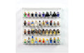 Acryl-Wand-Display 40 LEGO-Minifiguren mit weissem Hintergrund