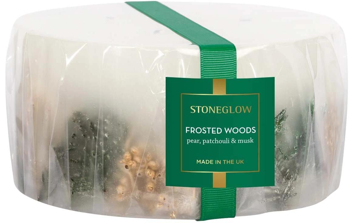 Stoneglow Kerze Frosted Woods 3-Docht Pillar, 85 Stunden