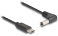 Delock USB Stromkabel C-5V DC, 1.5m Hohlstecker 5.5mm/2.5mm gewinkelt