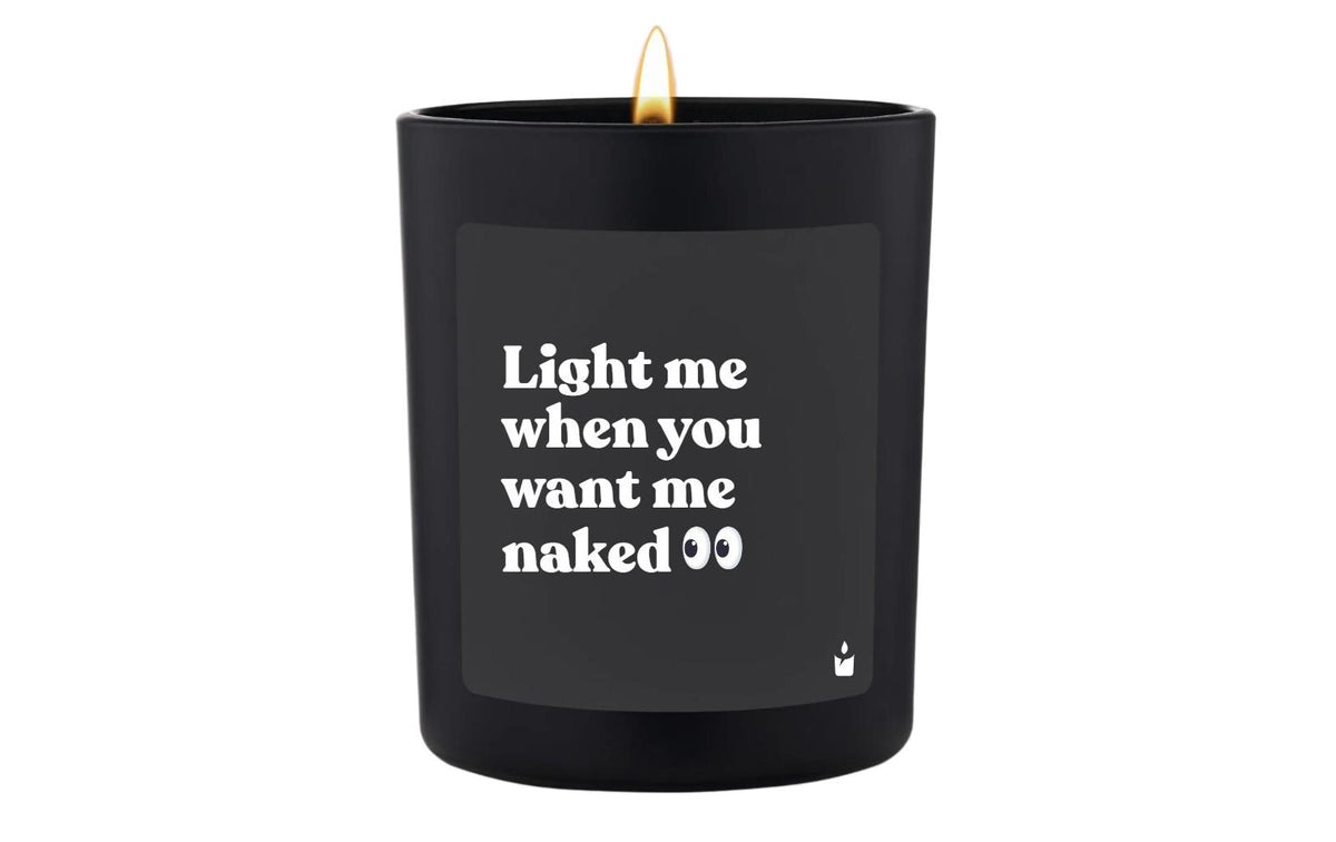 ChattyCandles Duftkerze Light me when you want me naked, Woody, 6.7x8 cm, 55h