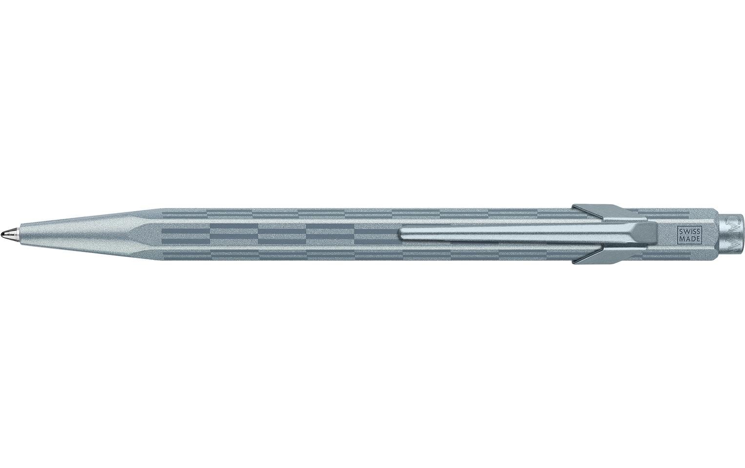 Caran d'Ache Kugelschreiber 849 AlpineFrost Weiss, Goliath Mine M schwarz
