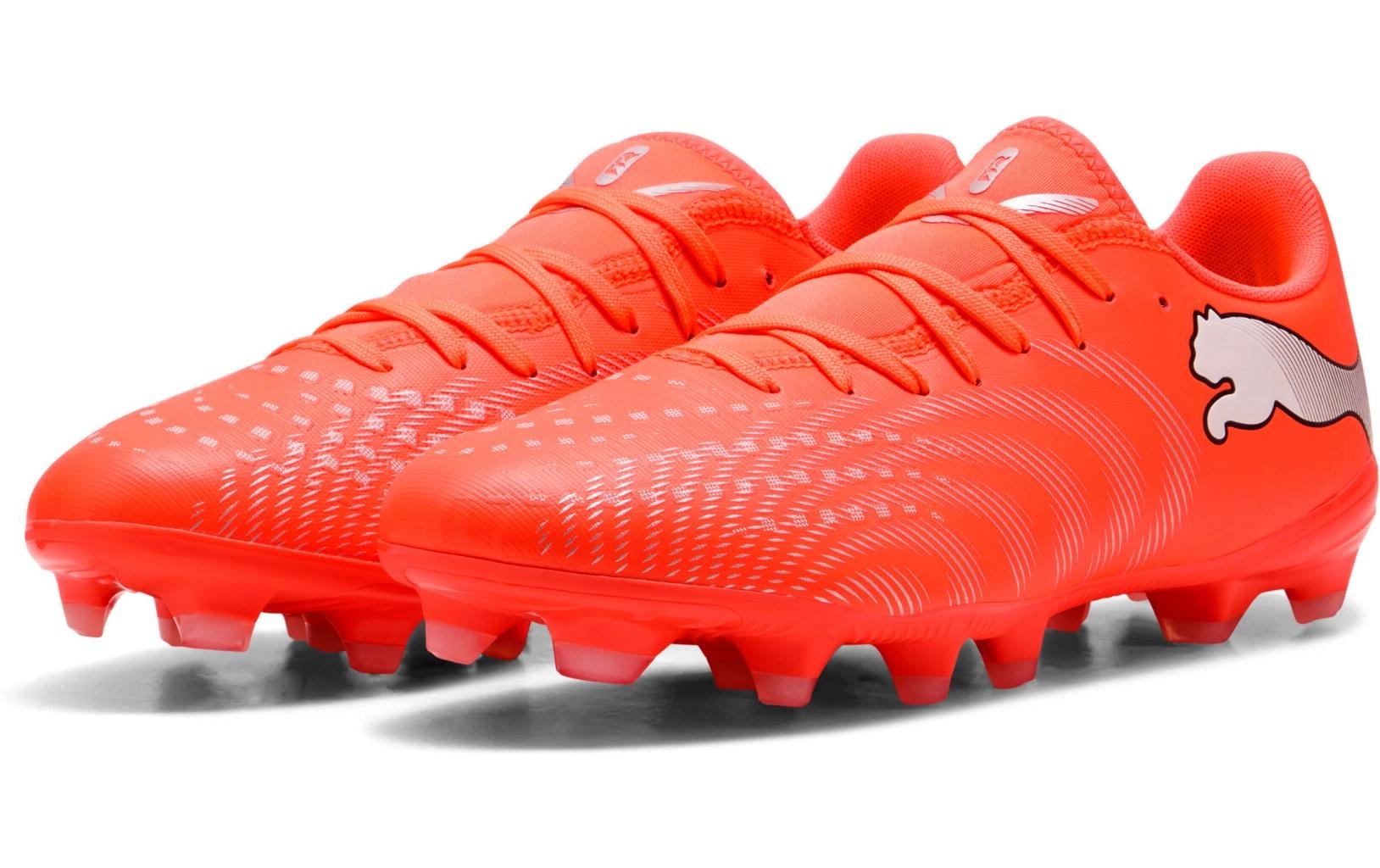 PUMA Shoes FUTURE 9 PLAY FG/AG Grösse: 45, Farbe: Rot