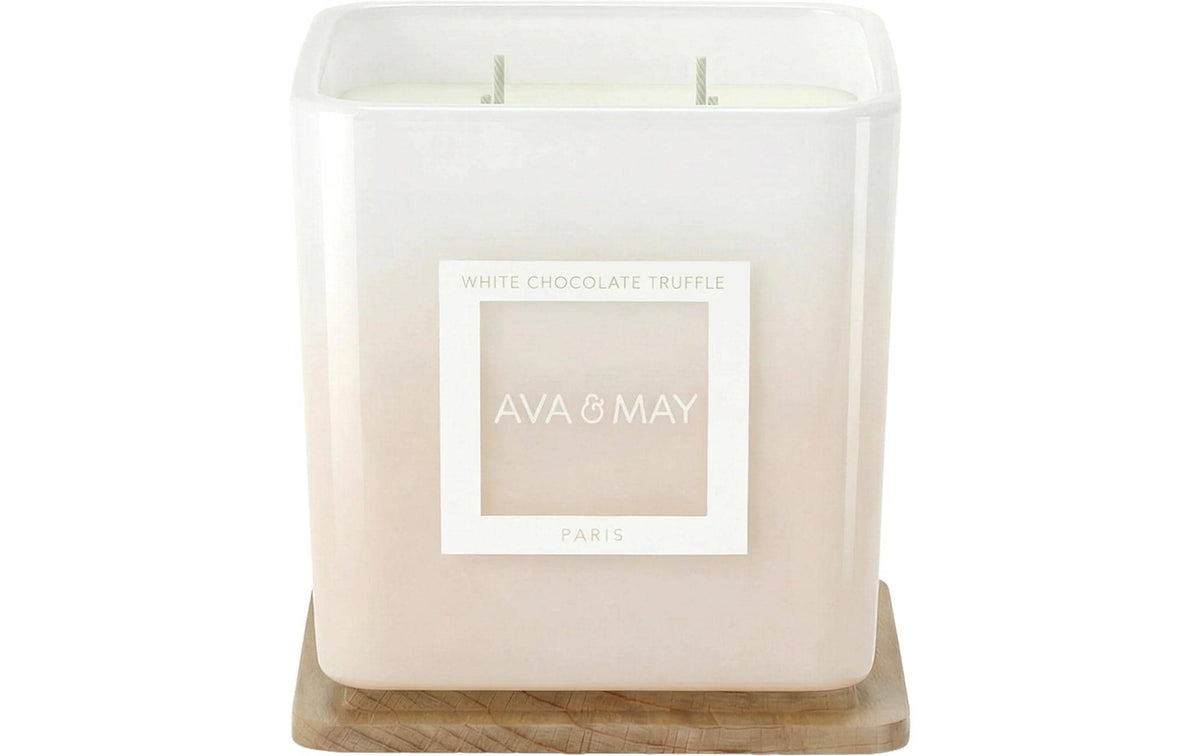 AVA&MAY DuftkerzeWhiteChocolateTruffle 450g 10.8x10.8x11.8cm, 100%Sojawachs, 60hBrennd.