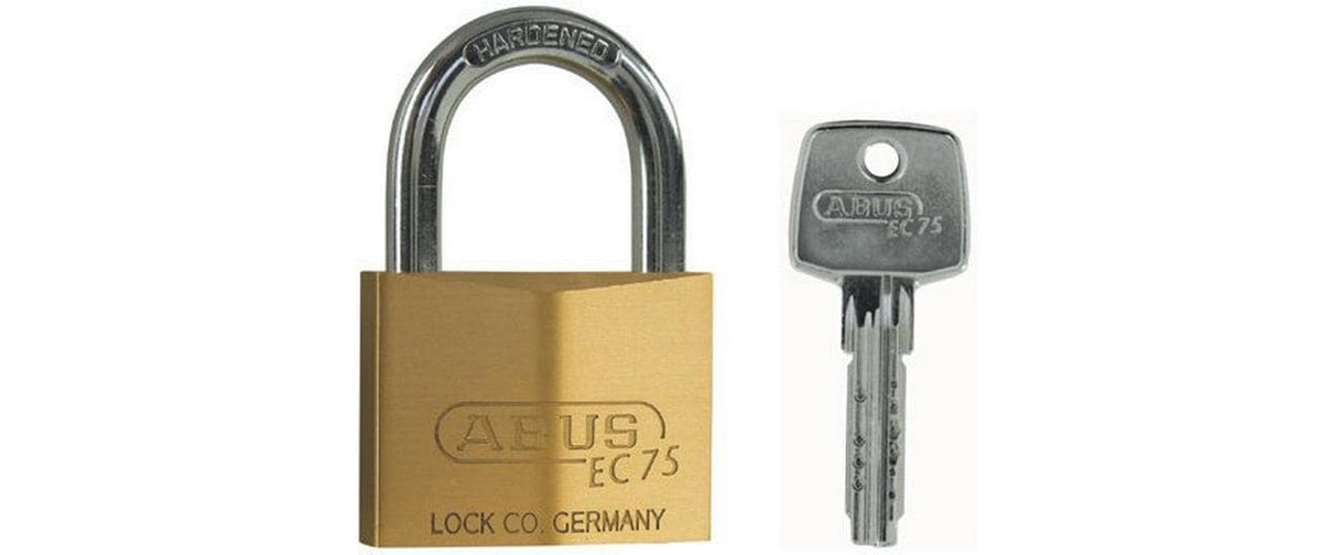ABUS 75/40 vs. Vorhangschloss