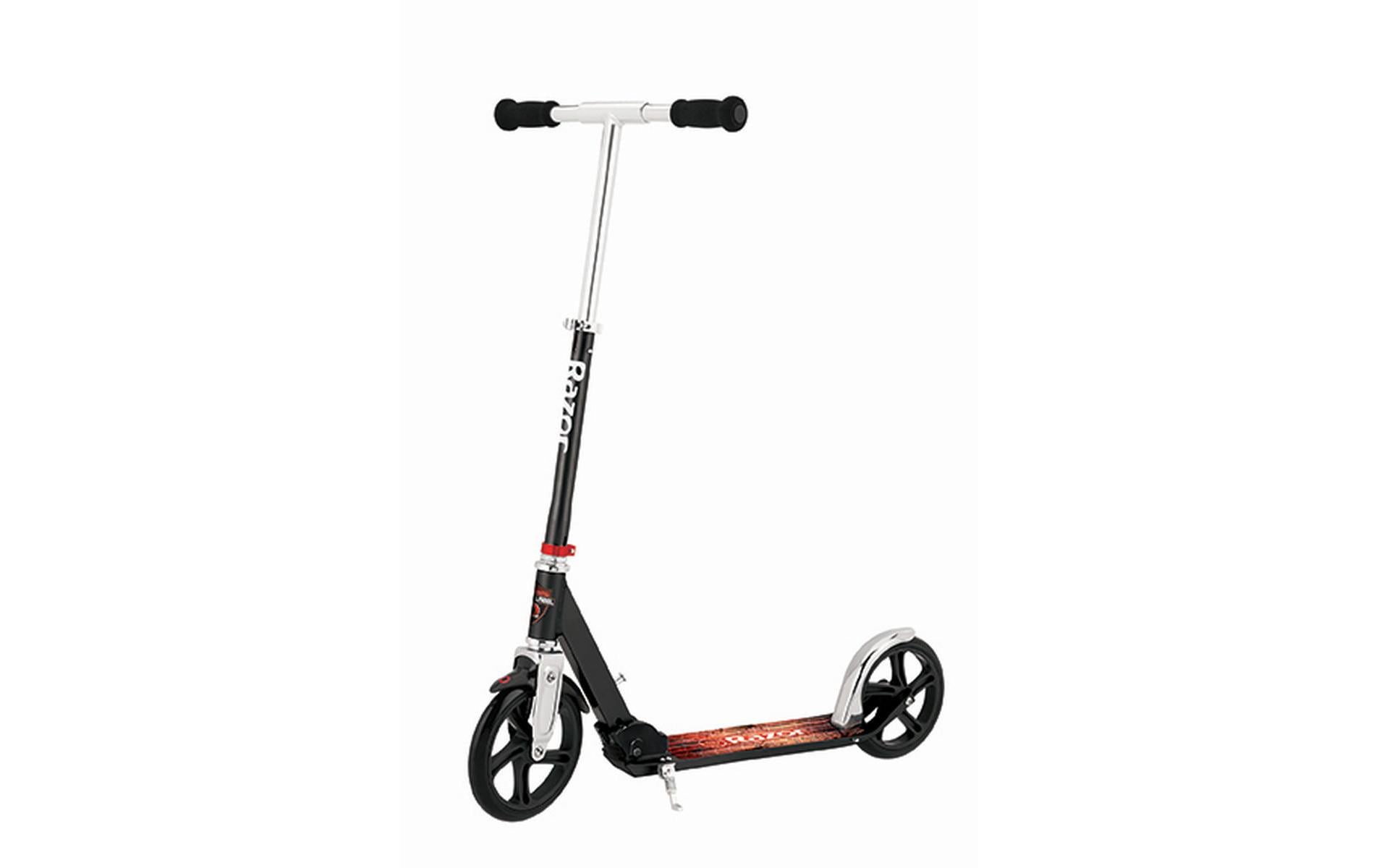 A5 Lux Scooter - Black Label 23L Intl (MC3) Kick Scooter