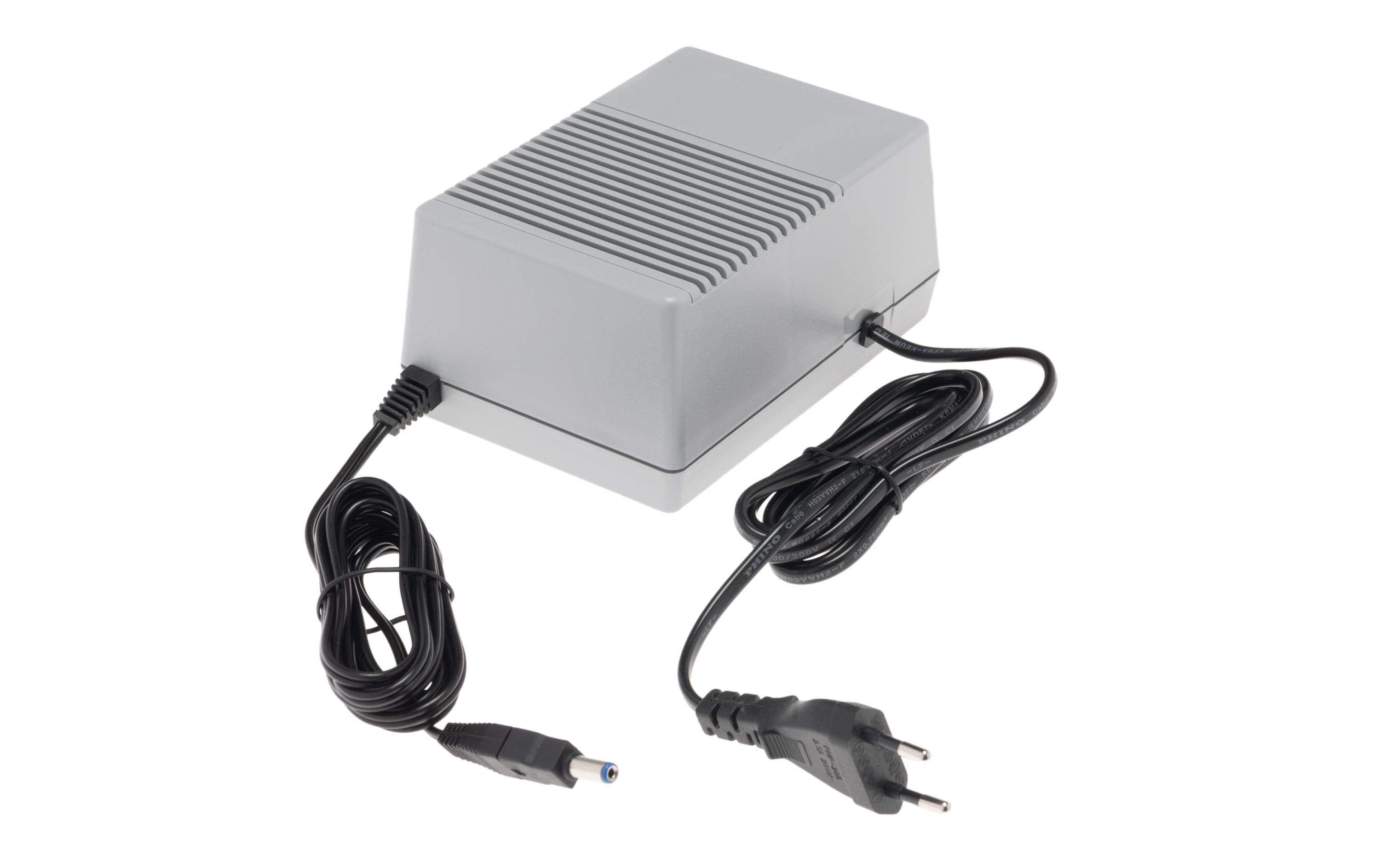 Alpha Elettronica BC30050 Netzteil AC/AC Tischmodell, out: 9-24VAC, 1.0A