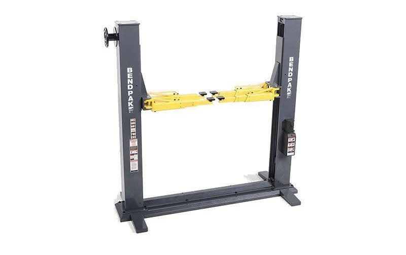 RC4WD Zwei Säulen Autolift 1:10
