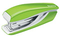 Leitz WOW Mini-Heftgerät NeXXt grün metallic, 10 Blatt, Metall