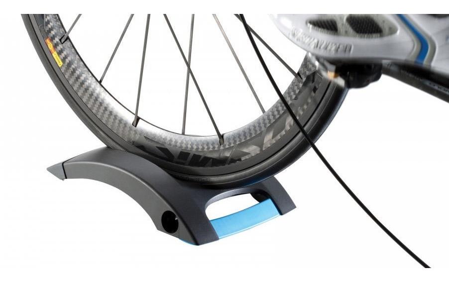 Tacx Vorderradstütze Skyliner, speziell für Blue Bike Heimtrainer