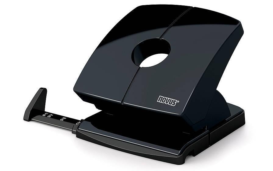 NOVUS B230 Blocklocher schwarz Stanzleistung: 3.0 mm/30 Blatt